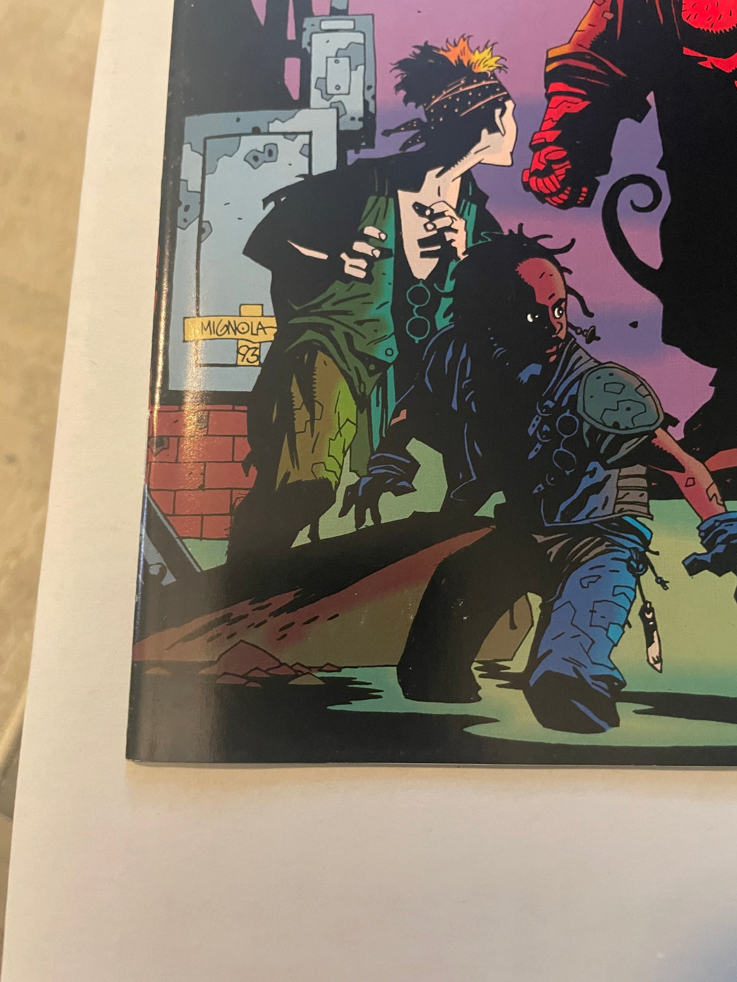NEXT MEN #21 - FIRST APPEARANCE OF HELLBOY VF/NM